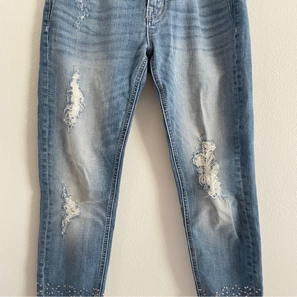 Miss Me Bedazzled Ankle Jean 26 - Picture 7 of 11